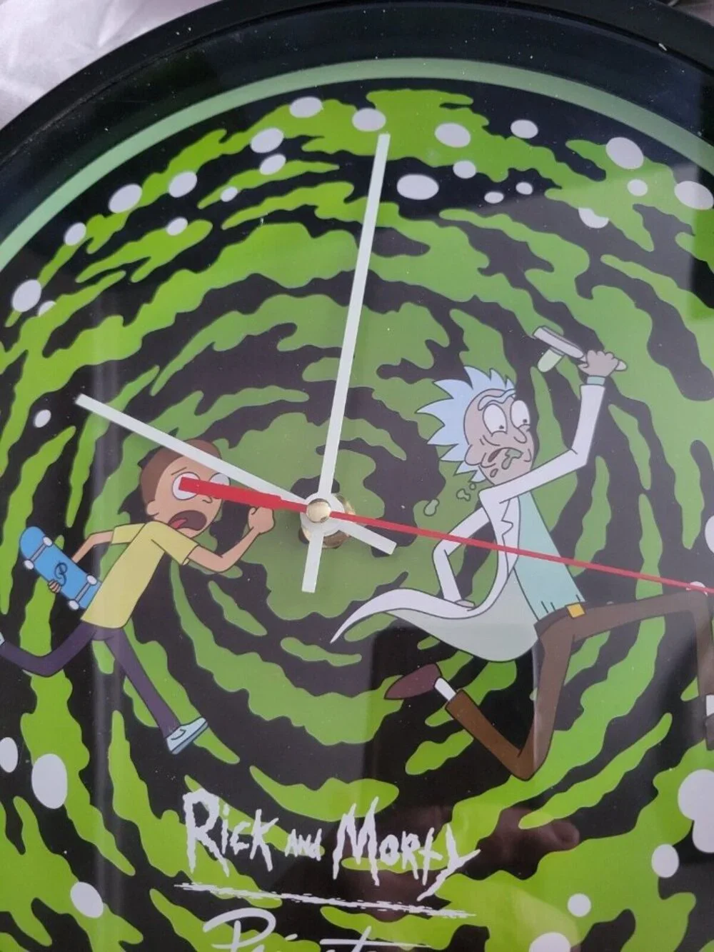 Cartoon Network Rick & Morty Primitive Wall Clock 1 AA Battery Run Metal Plastic